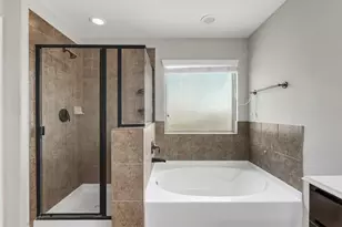 9207 Chloe Dr, Houston, TX 77044 - Photo 19