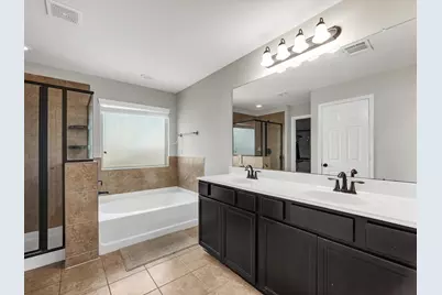 9207 Chloe Drive, Houston, TX 77044 - Photo 19