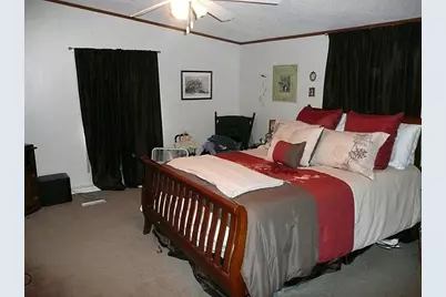 16326 Crockett Bend Drive, Conroe, TX 77303 - Photo 9