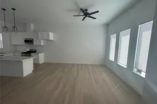 8203 Sparta St, Houston, TX 77028 - Photo 3