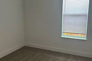 8203 Sparta St, Houston, TX 77028 - Photo 5