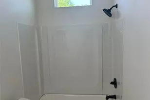 8203 Sparta St, Houston, TX 77028 - Photo 7