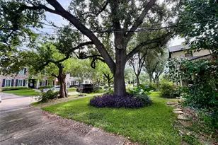 3831 Arnold St, Houston, TX 77005 - Photo 3