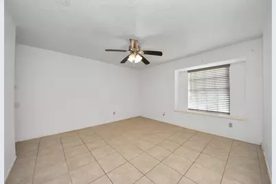 7627 Shoshone Drive, Baytown, TX 77521 - Photo 25