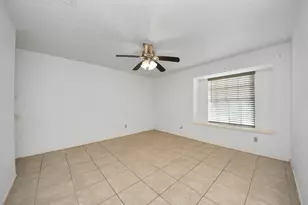 7627 Shoshone Dr, Baytown, TX 77521 - Photo 25