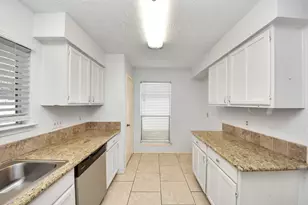 7627 Shoshone Dr, Baytown, TX 77521 - Photo 19