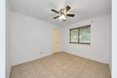 7627 Shoshone Drive, Baytown, TX 77521 - Photo 31