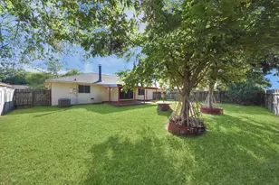 7627 Shoshone Dr, Baytown, TX 77521 - Photo 43