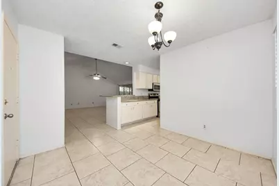 7627 Shoshone Drive, Baytown, TX 77521 - Photo 9
