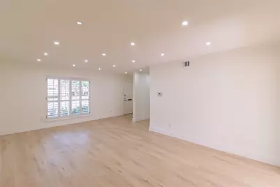 5805 Valley Forge Drive #96, Houston, TX 77057 - Photo 3