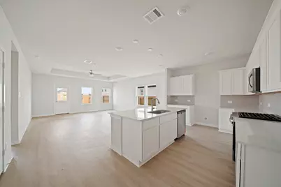 5815 Capri Forest Drive, Katy, TX 77493 - Photo 5