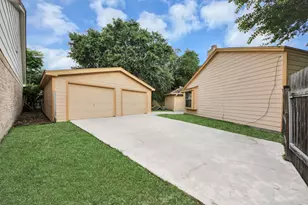 19920 Westcliffe Ct, Cypress, TX 77433 - Photo 11