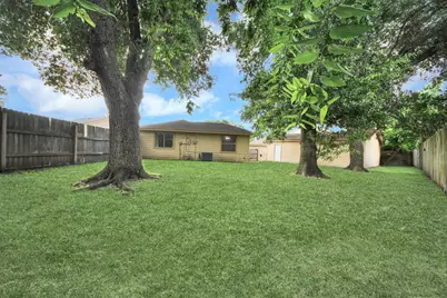 19920 Westcliffe Court, Cypress, TX 77433 - Photo 9