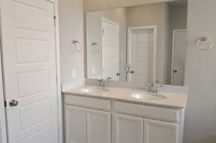 8504 Morning Melody Dr, Houston, TX 77063 - Photo 15