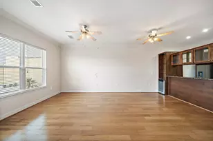1010 Rosine St, Houston, TX 77019 - Photo 9