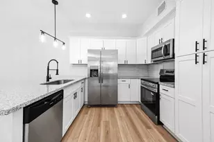 2018 Hampton St, Houston, TX 77088 - Photo 9