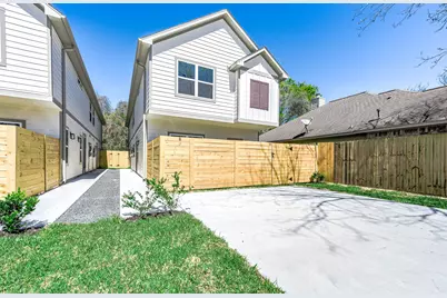 2018 Hampton Street #B, Houston, TX 77088 - Photo 1