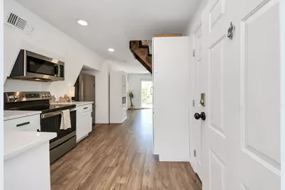 9563 Darkwood Street, Willis, TX 77318 - Photo 3