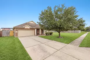 8227 Shady Grove St, Baytown, TX 77523 - Photo 1