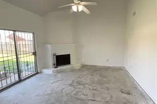 16151 Coyridge Ln, Houston, TX 77053 - Photo 9
