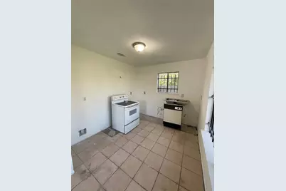 16151 Coyridge Lane, Houston, TX 77053 - Photo 13