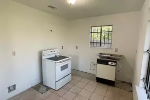 16151 Coyridge Ln, Houston, TX 77053 - Photo 13