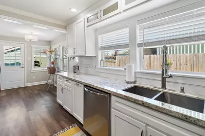 7317 Longview Street, Houston, TX 77020 - Photo 11