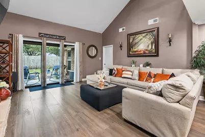 4505 Country Club View, Baytown, TX 77521 - Photo 9