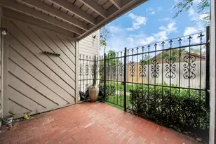 17331 Red Oak Dr, Houston, TX 77090 - Photo 25