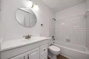 17331 Red Oak Dr, Houston, TX 77090 - Photo 5
