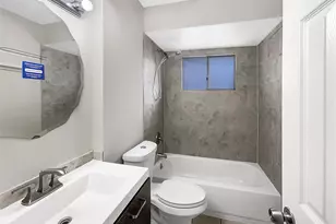 403 Christina Ln, Friendswood, TX 77546 - Photo 19