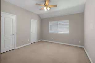 22118 Oakcreek Hollow Ln, Katy, TX 77450 - Photo 31