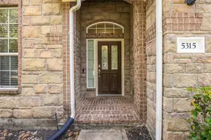 5315 Lilac Grove Ln, Rosharon, TX 77583 - Photo 3