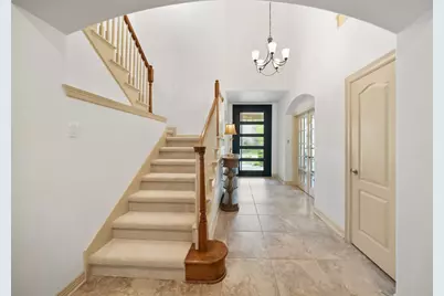 15 Heather Bank Place, The Woodlands, TX 77382 - Photo 3