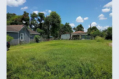 4017 Lelia Street, Houston, TX 77026 - Photo 1