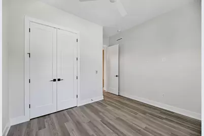6107 Palm Circle, Austin, TX 78741 - Photo 9