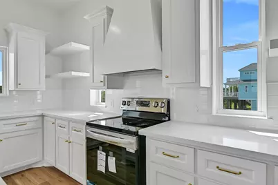 3819 El Lago Street, Galveston, TX 77554 - Photo 9