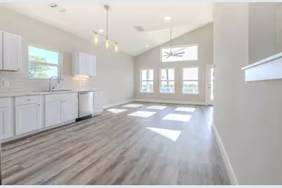 438 Private Road 670, Matagorda, TX 77457 - Photo 37