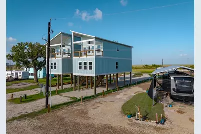 438 Private Road 670, Matagorda, TX 77457 - Photo 3