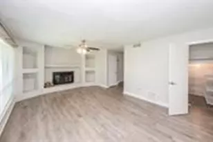 16418 Blackhawk Blvd, Friendswood, TX 77546 - Photo 11