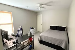 1306 Reedpoint Dr, Houston, TX 77090 - Photo 3