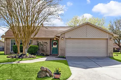 711 Flower Field Court, Pearland, TX 77584 - Photo 1