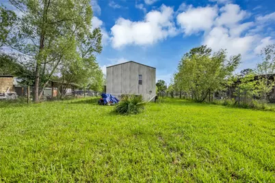 335 County Road 340, Cleveland, TX 77327 - Photo 11