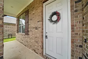 3902 Palmer Meadow Ct, Fulshear, TX 77494 - Photo 3