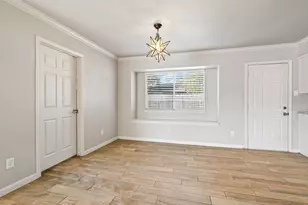 9110 Tooley Dr, Houston, TX 77031 - Photo 7