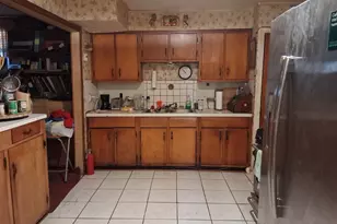 6043 Doulton Dr, Houston, TX 77033 - Photo 3