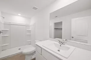 2605 Foxgrove Ln, Sealy, TX 77474 - Photo 21