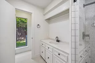 190 Dawns Edge Dr, Conroe, TX 77356 - Photo 17