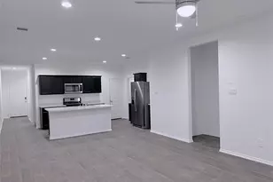 14866 Cypress Holw Dr, New Caney, TX 77357 - Photo 5