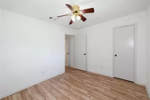 1 Ollerton Dr, Conroe, TX 77303 - Photo 19